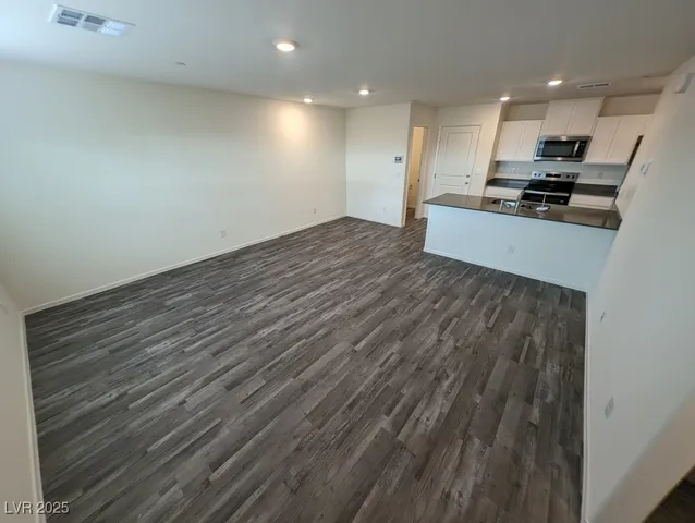 $1,750 | 4935 Olive Mesa Avenue, Las Vegas, NV 89139