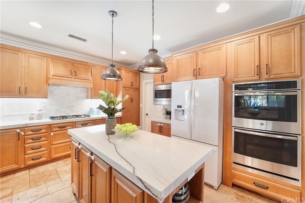 20 Whitford Irvine, CA 92602 - Photo 13 of 29