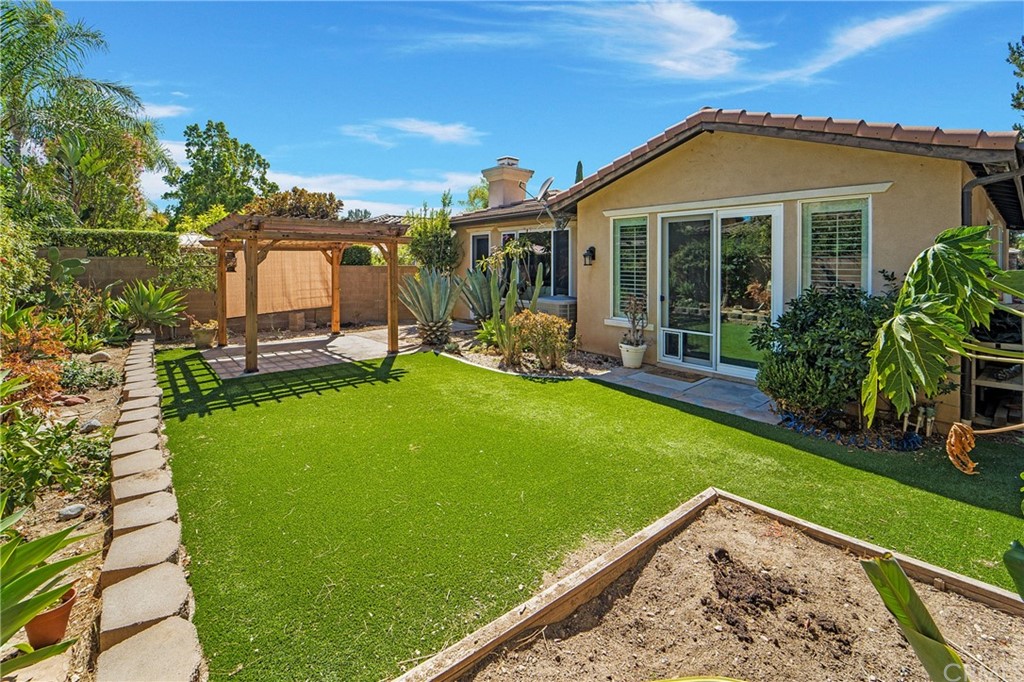 20 Whitford Irvine, CA 92602 - Photo 2 of 29