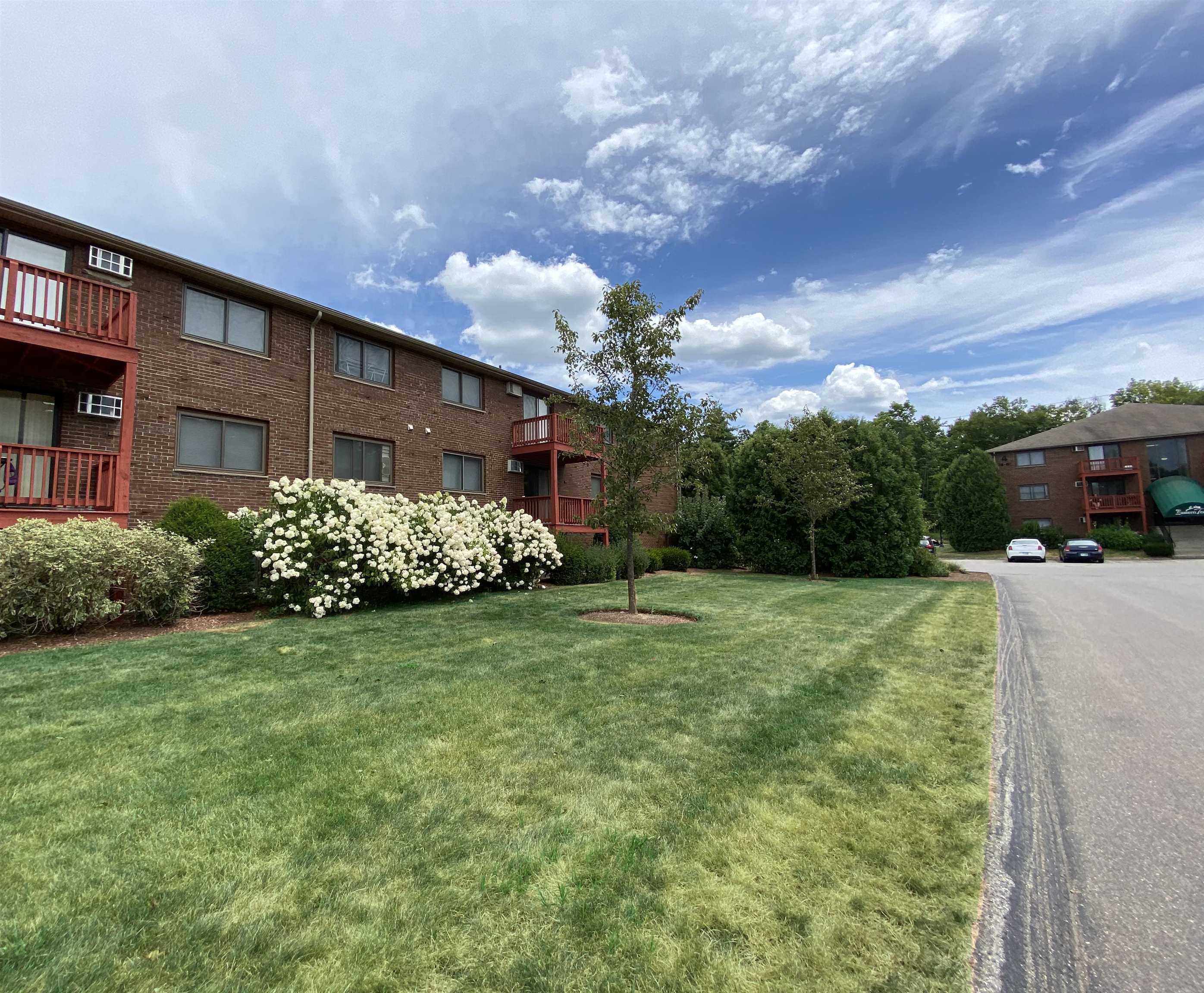 29 Capron Road, Unit 18 Milford, NH 03055 - Photo 23 of 40