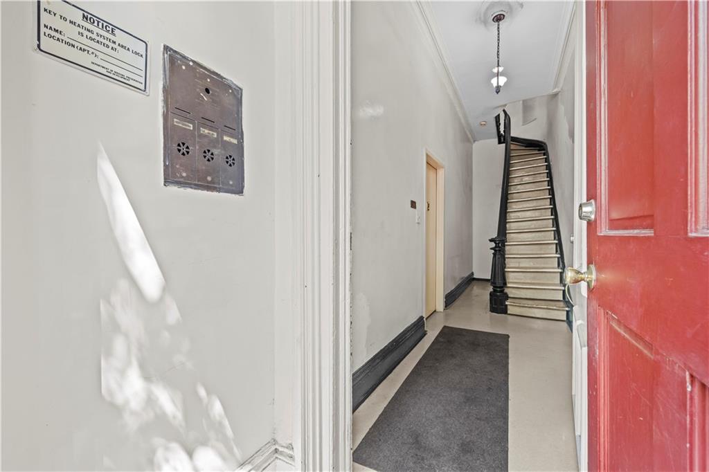485 Clinton Street Brooklyn, NY 11231 - Photo 11 of 20