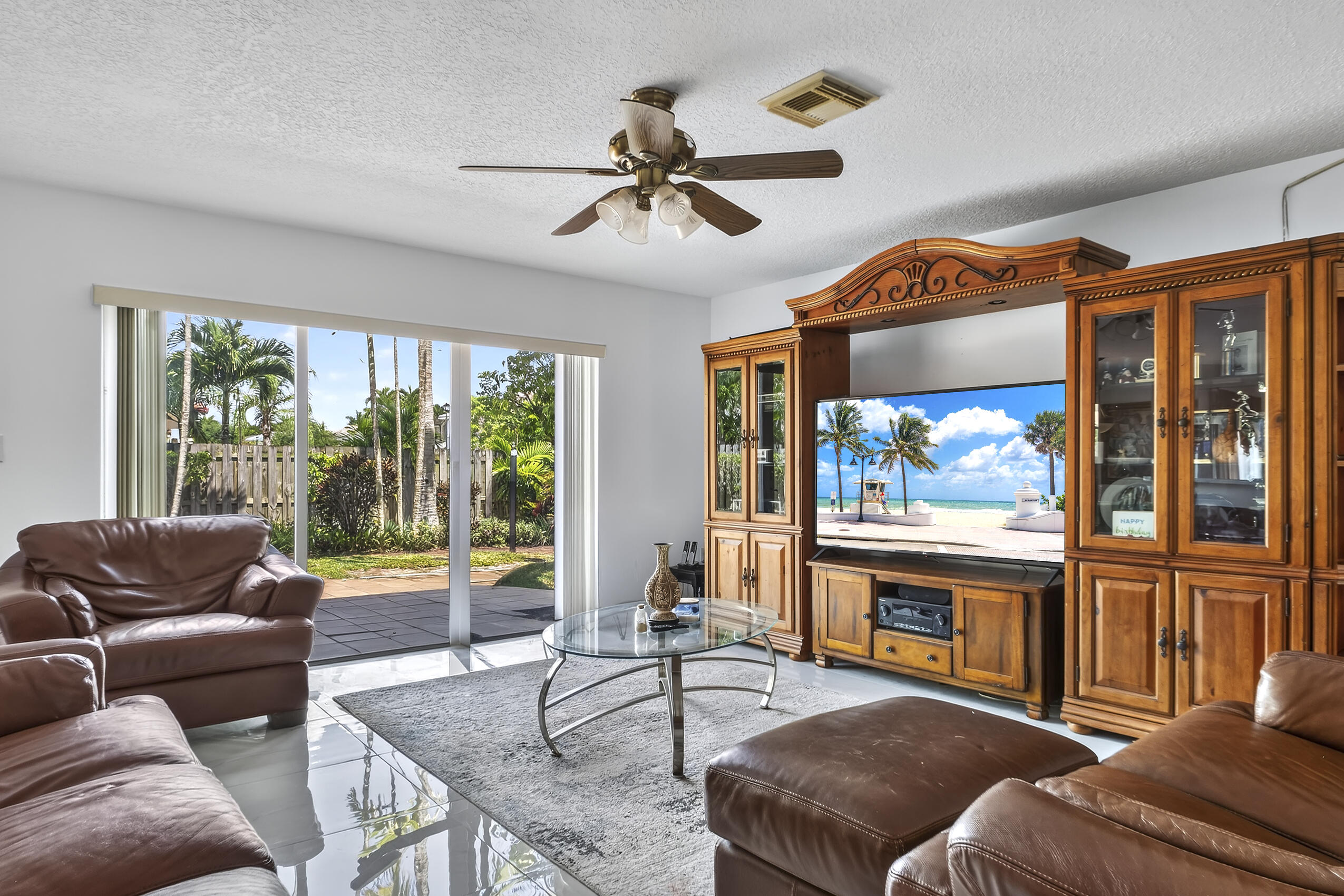 10334 Southwest 164th Place Miami, FL 33196 - Photo 14 of 41 R_F029 (4)