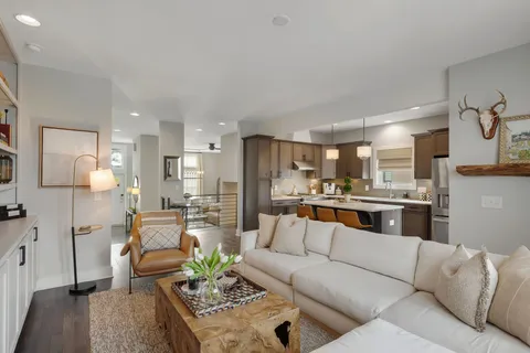 $825,000 | 494 Southgate Avenue, Nashville, TN 37203