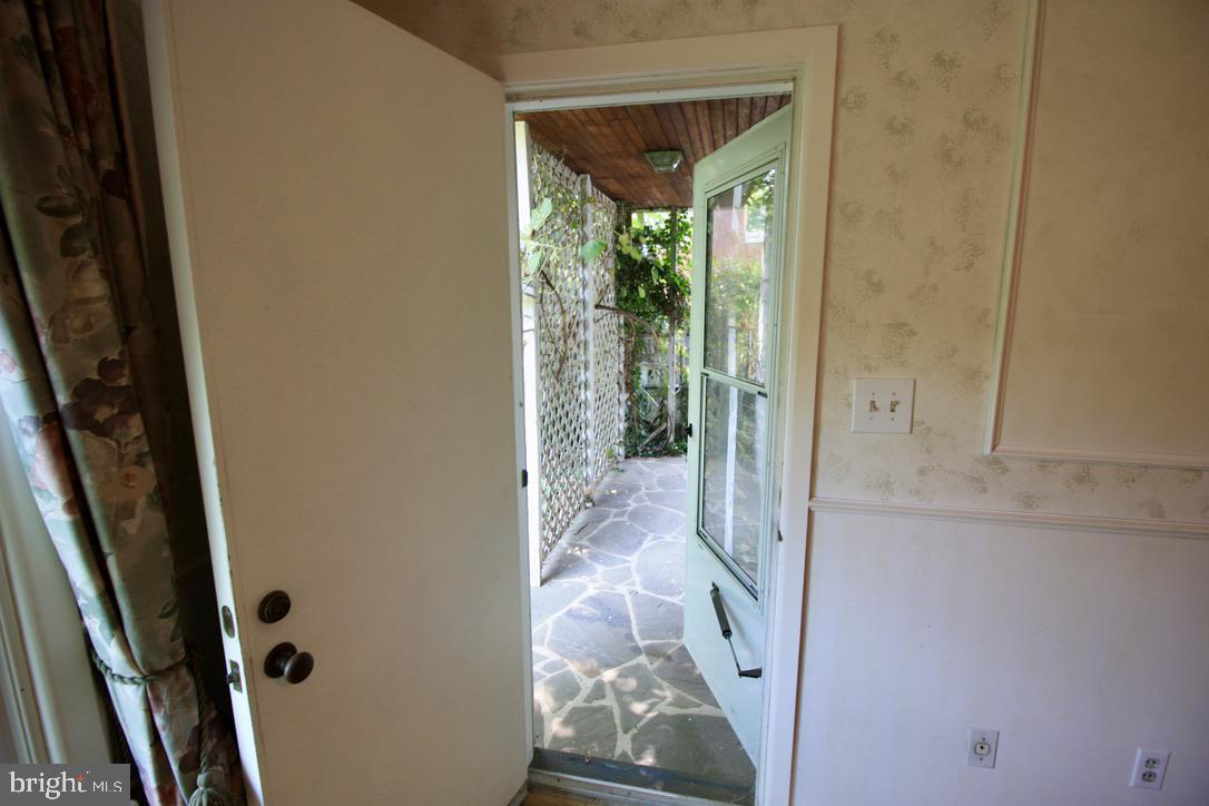 12830 Lauran Road Hagerstown, MD 21742 - Photo 12 of 27 Private patio off master BR