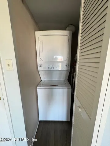 $1,900 | 2325 Costa Verde Boulevard, Unit 201, Jacksonville Beach, FL 32250