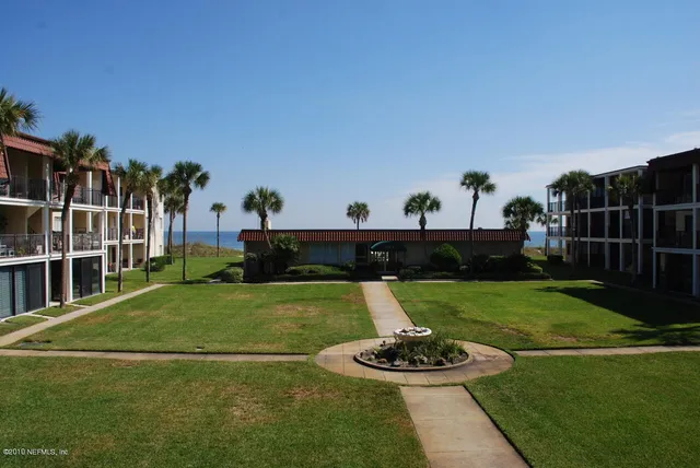 $1,900 | 2325 Costa Verde Boulevard, Unit 201, Jacksonville Beach, FL 32250