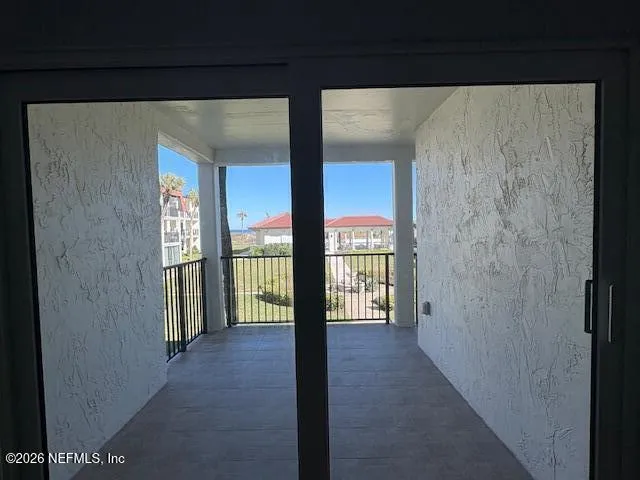 $1,900 | 2325 Costa Verde Boulevard, Unit 201, Jacksonville Beach, FL 32250