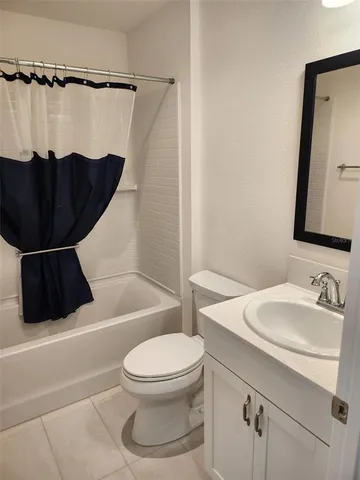 $1,799 | Undisclosed Address, The Villages, FL 34762