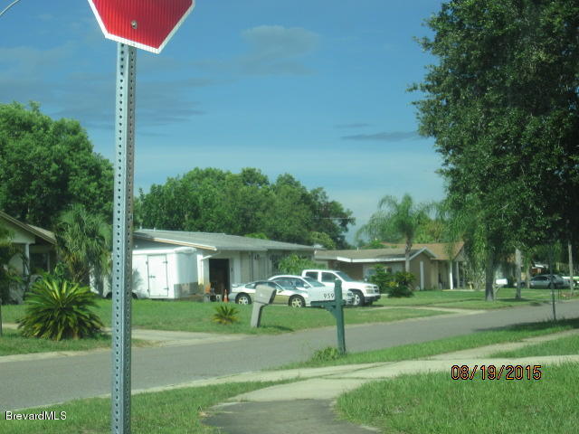 952 Macco Road Cocoa, FL 32927 - Photo 3 of 13 IMG_3920