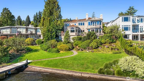 $8,700,000 | 4640 95th Avenue Northeast, Yarrow Point, WA 98004