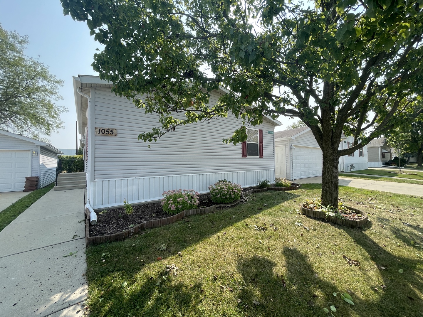 1055 Beechnut Circle Manteno, IL 60950 - Photo 3 of 26