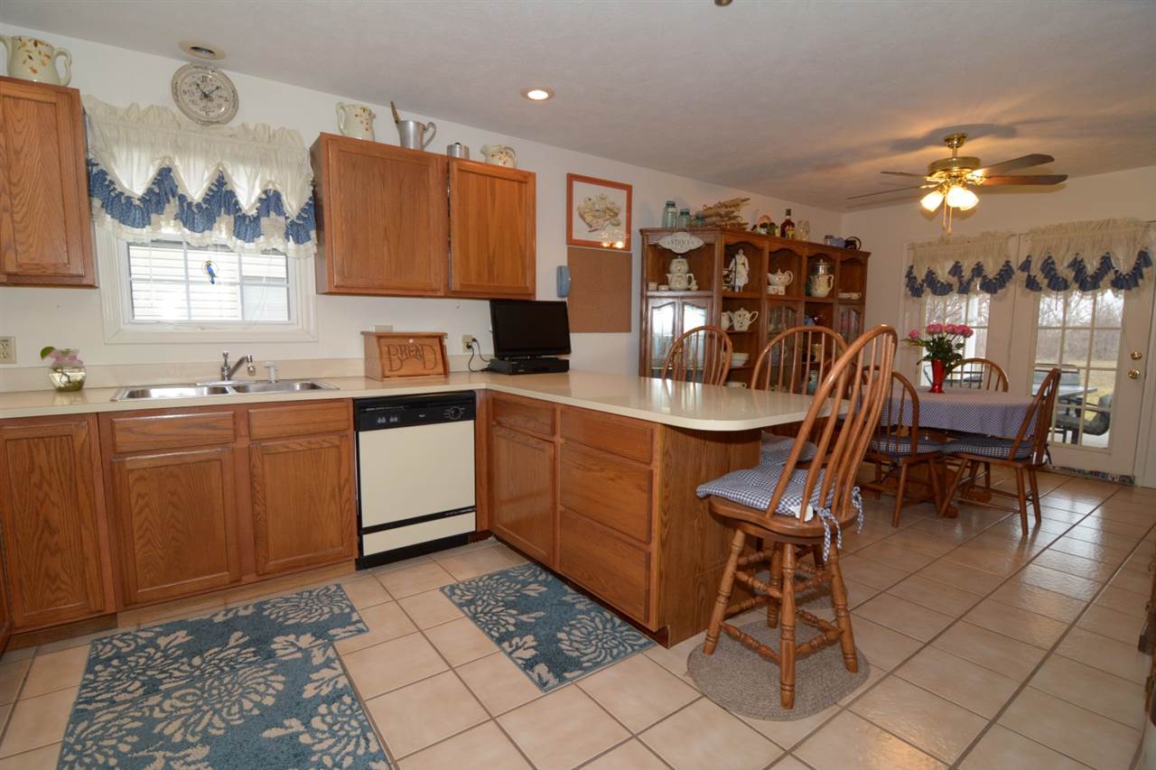 9588 Rabbit Run Drive Newburgh, IN 47630 - Photo 9 of 22