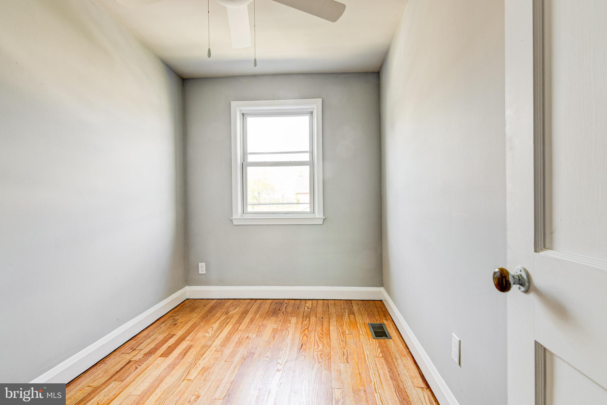 1103 Elm Road Halethorpe, MD 21227 - Photo 12 of 13