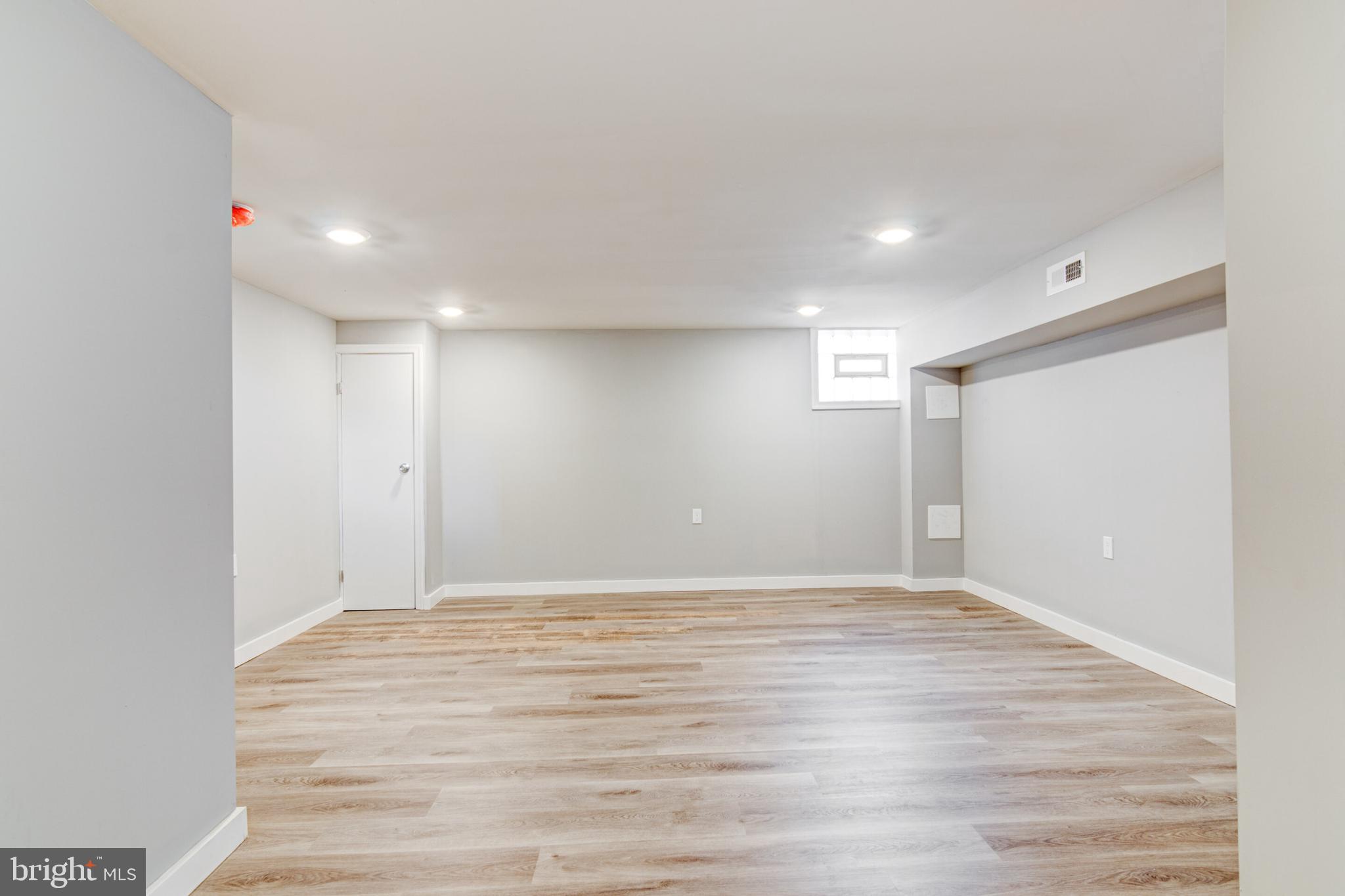 1103 Elm Road Halethorpe, MD 21227 - Photo 8 of 13