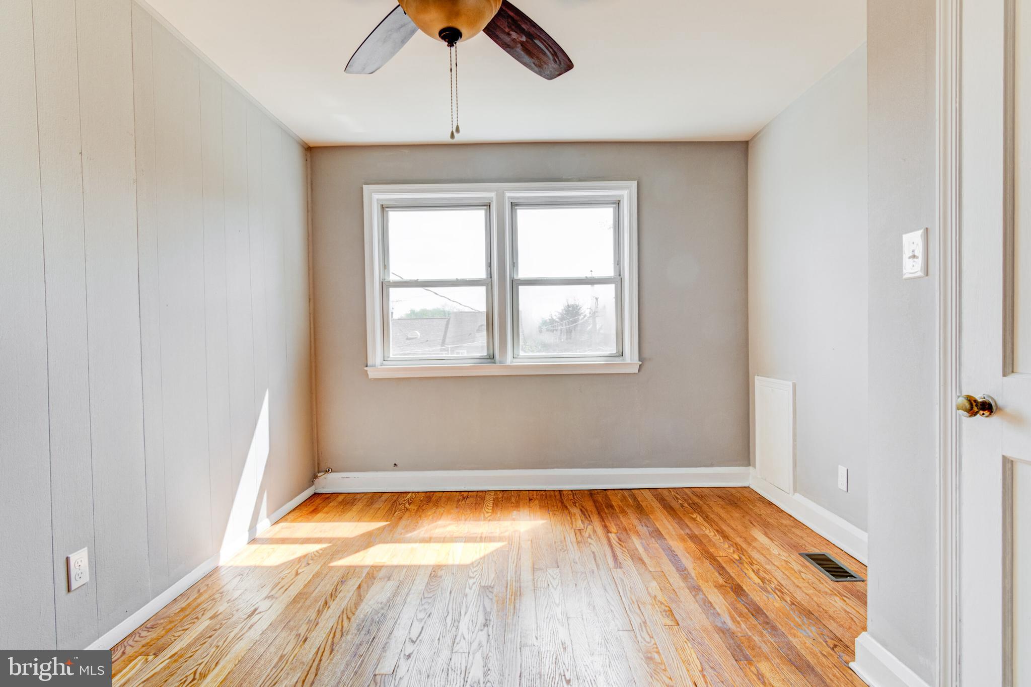 1103 Elm Road Halethorpe, MD 21227 - Photo 9 of 13