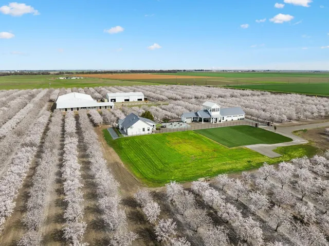 a view of an ocean & beach
