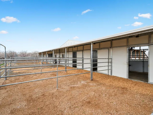 $3,973,000 | 24130 County Road 101A, Davis, CA 95616