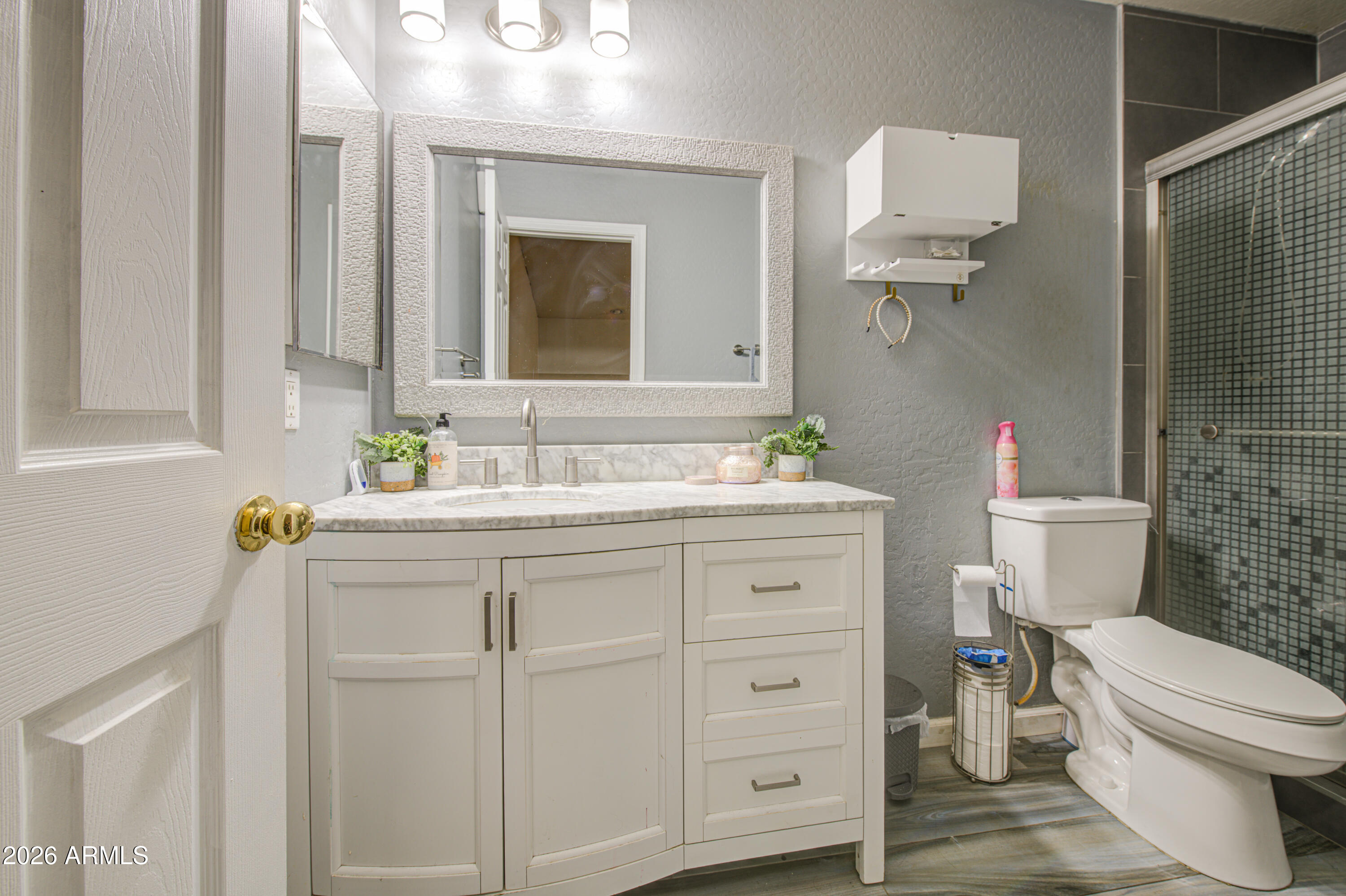 8315 West Cordes Road Tolleson, AZ 85353 - Photo 36 of 49 Bathroom 2-pic 1