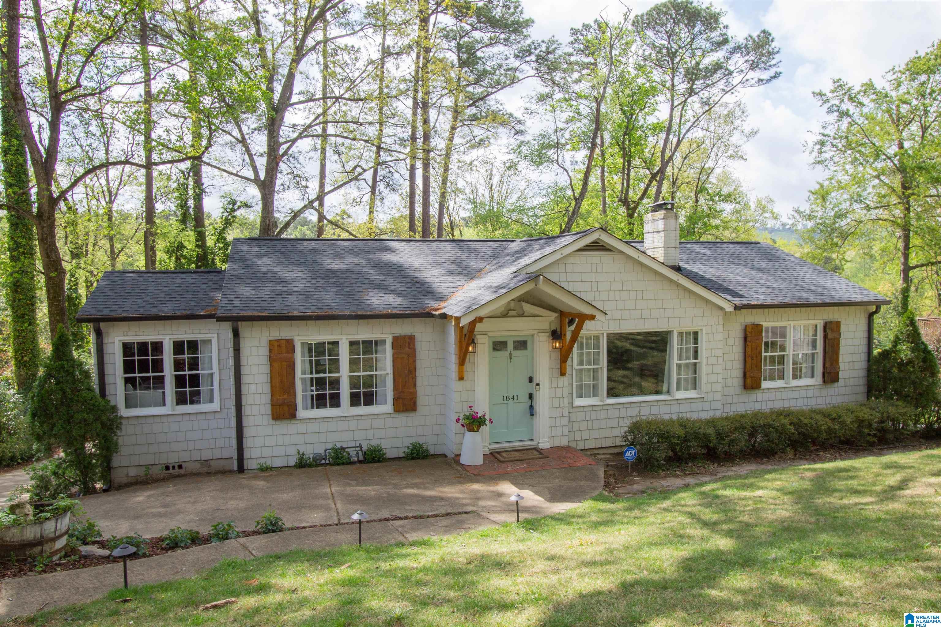 1841 Saulter Road Homewood, AL 35209 - Photo 1 of 50