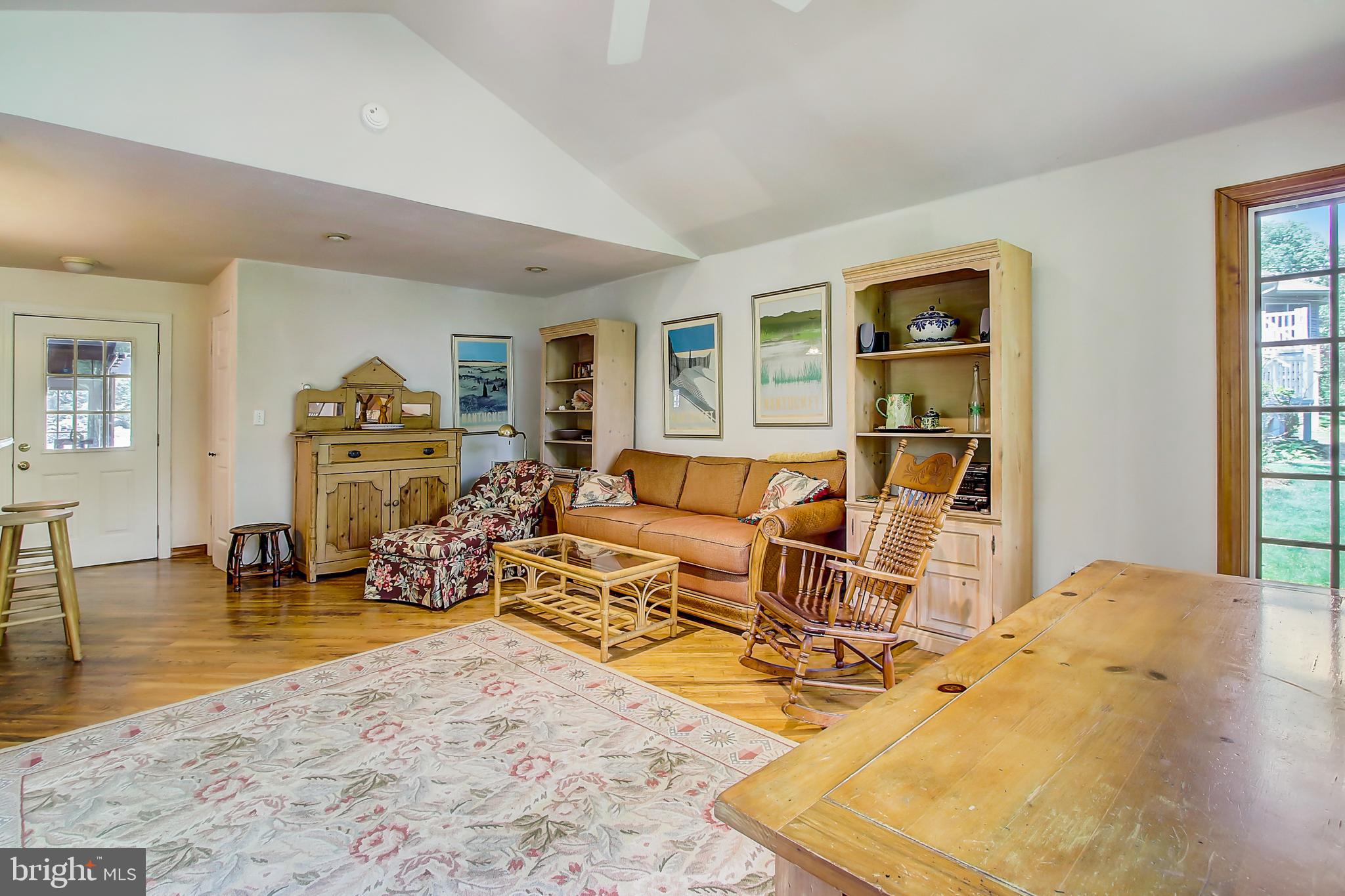 9051 Dunloggin Road Ellicott City, MD 21042 - Photo 14 of 59