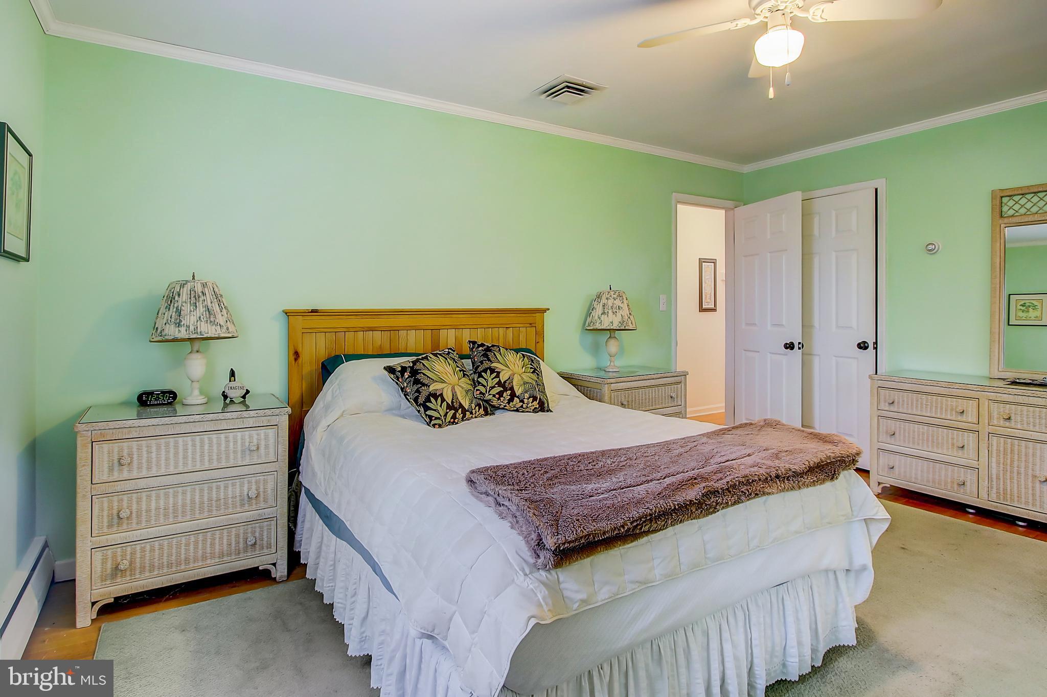 9051 Dunloggin Road Ellicott City, MD 21042 - Photo 25 of 59