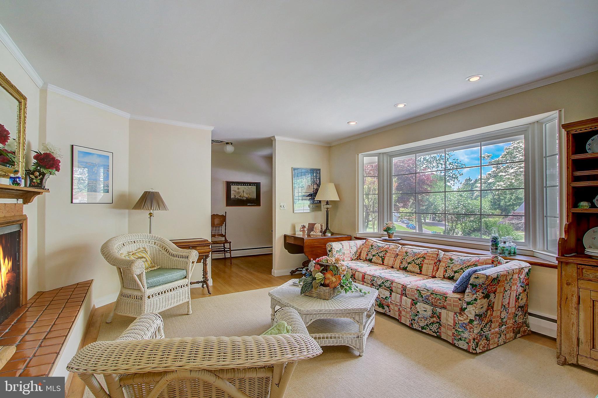 9051 Dunloggin Road Ellicott City, MD 21042 - Photo 8 of 59