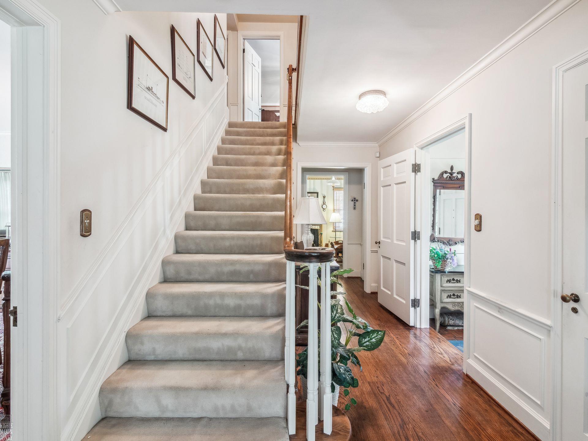 757 Westchester Road Grosse Pointe, MI 48230 - Photo 16 of 37 50142179-cc29927e-f9dc-46d1-b127-d6d377377886.JPG