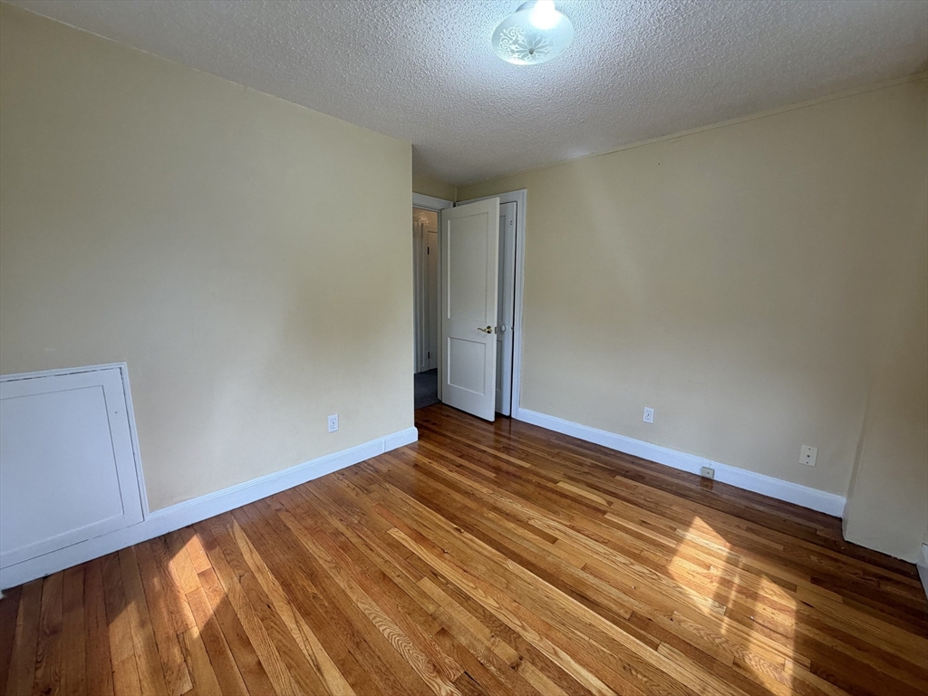 17 Hatfield Road, Unit 17 Newton, MA 02465 - Photo 31 of 42