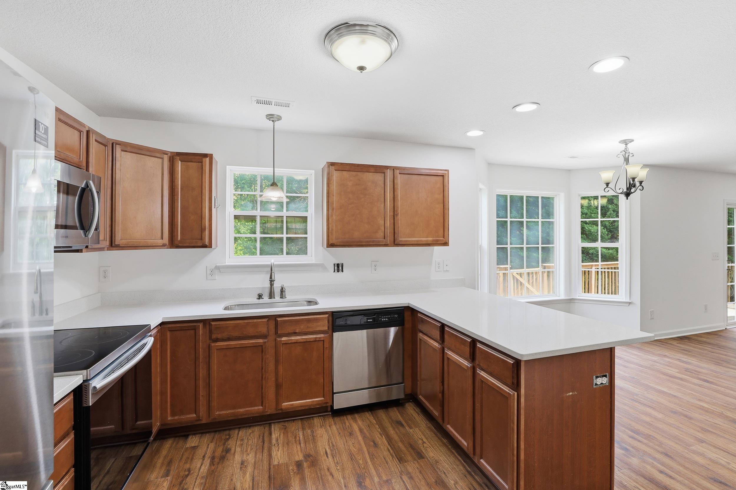 719 Timberwood Ridge Greer, SC 29651 - Photo 6 of 42