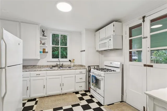 $2,500 | 316 South Vermont Street, Covington, LA 70433