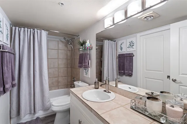 $365,000 | 3908 243rd Place Southeast, Unit Q203, Bothell, WA 98021