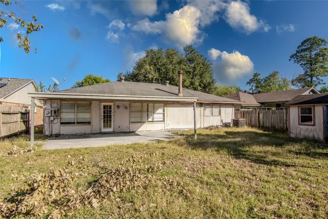 $1,850 | 20031 Woodhall Lane, Humble, TX 77338