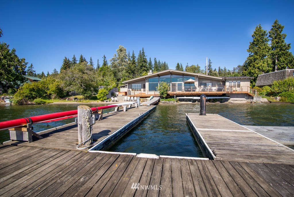 2583 North Shore Road Bellingham, WA 98226 - Photo 11 of 20 Gallery Image 11
