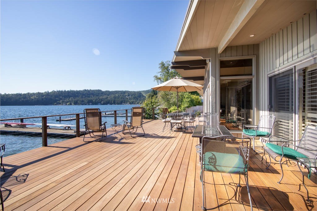 2583 North Shore Road Bellingham, WA 98226 - Photo 17 of 20 Gallery Image 17