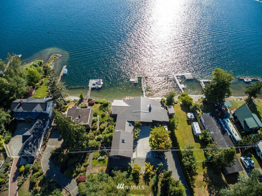 2583 North Shore Road Bellingham, WA 98226 - Photo 6 of 20 Gallery Image 6