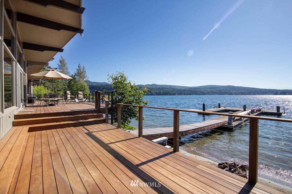 2583 North Shore Road Bellingham, WA 98226 - Photo 9 of 20 Gallery Image 9