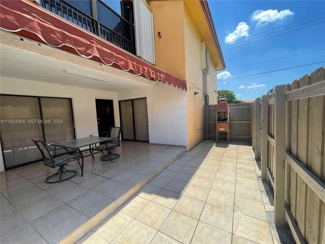 $2,800 | 10897 Northwest 7th Street, Unit 1429, Miami, FL 33172