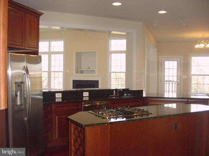 216 Shea Road Lothian, MD 20711 - Photo 8 of 19 Kitchen