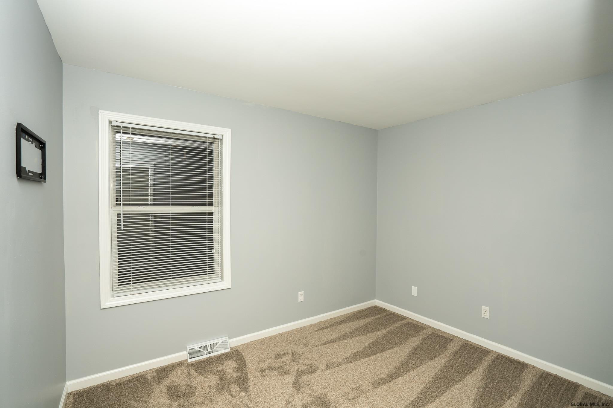 46 Rapple Drive Colonie, NY 12205 - Photo 11 of 22 Photo 11