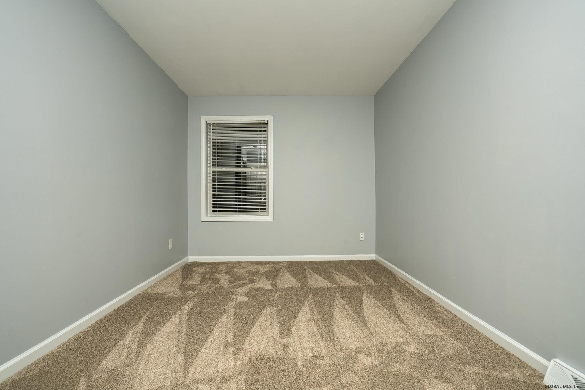 46 Rapple Drive Colonie, NY 12205 - Photo 12 of 22 Photo 12