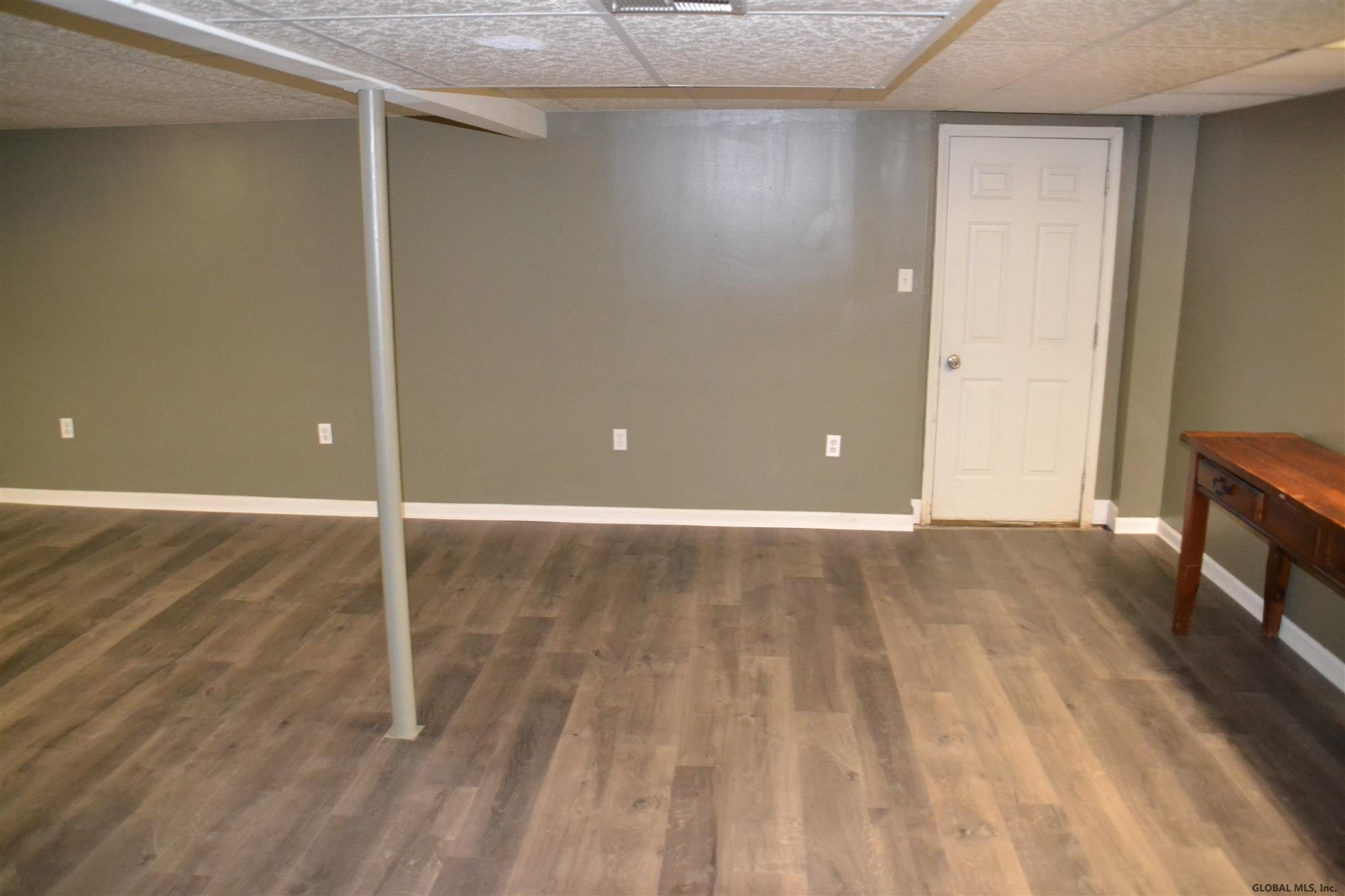 46 Rapple Drive Colonie, NY 12205 - Photo 18 of 22 Photo 18
