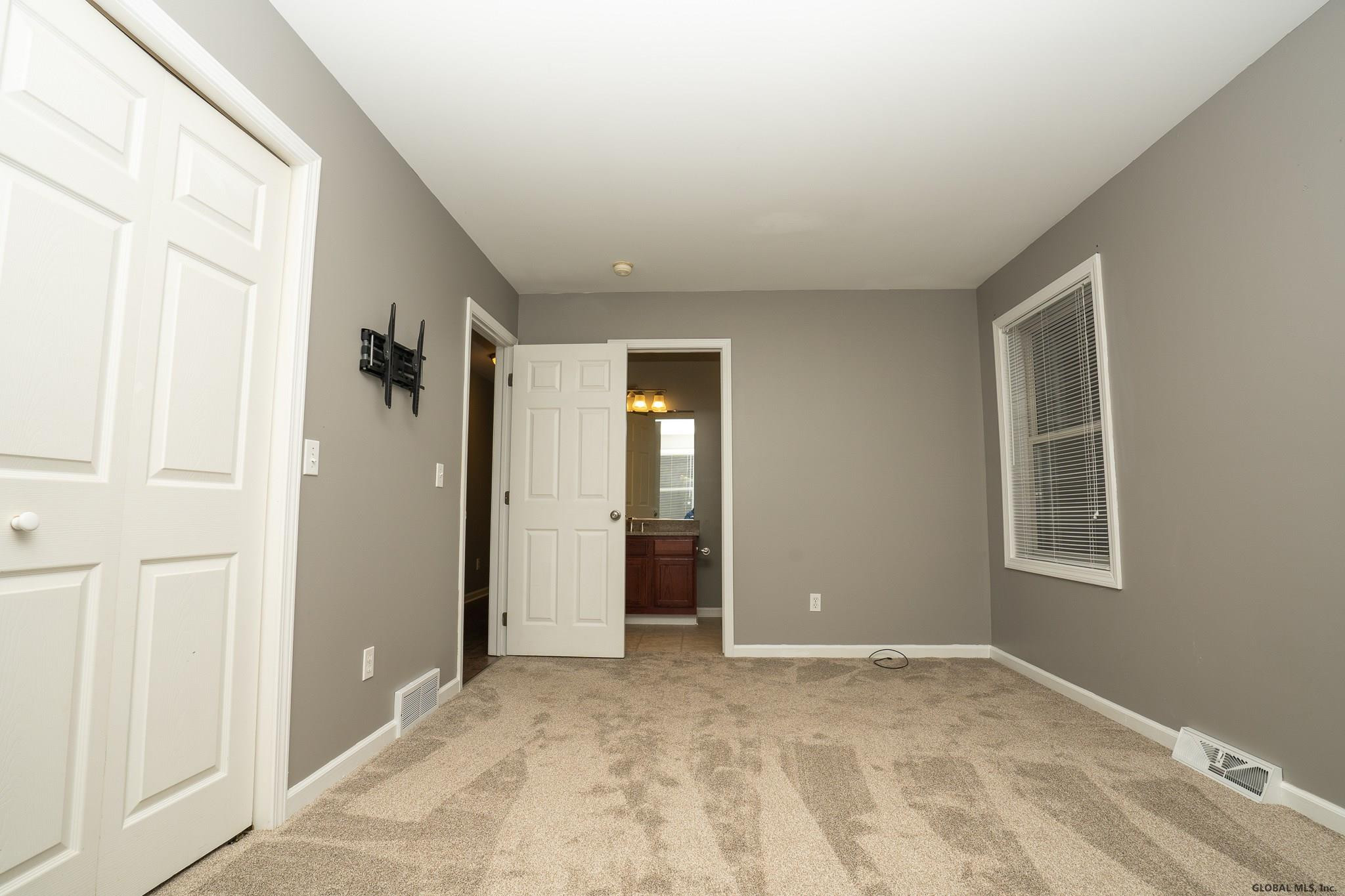 46 Rapple Drive Colonie, NY 12205 - Photo 8 of 22 Photo 8