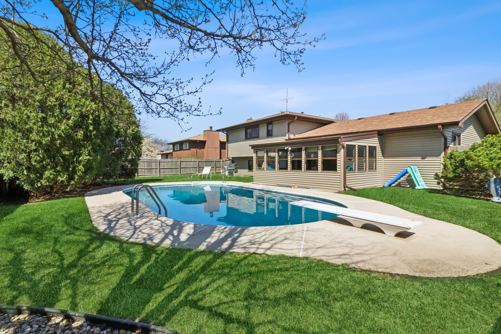 303 Greenfield Road Shorewood, IL 60404 - Photo 3 of 20 Gallery Image 3