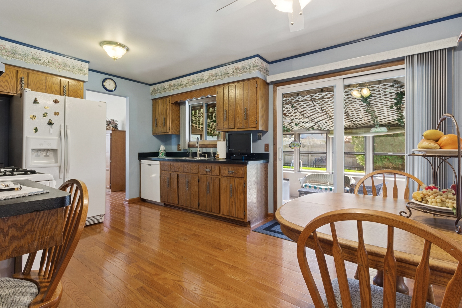 303 Greenfield Road Shorewood, IL 60404 - Photo 8 of 20 Gallery Image 8