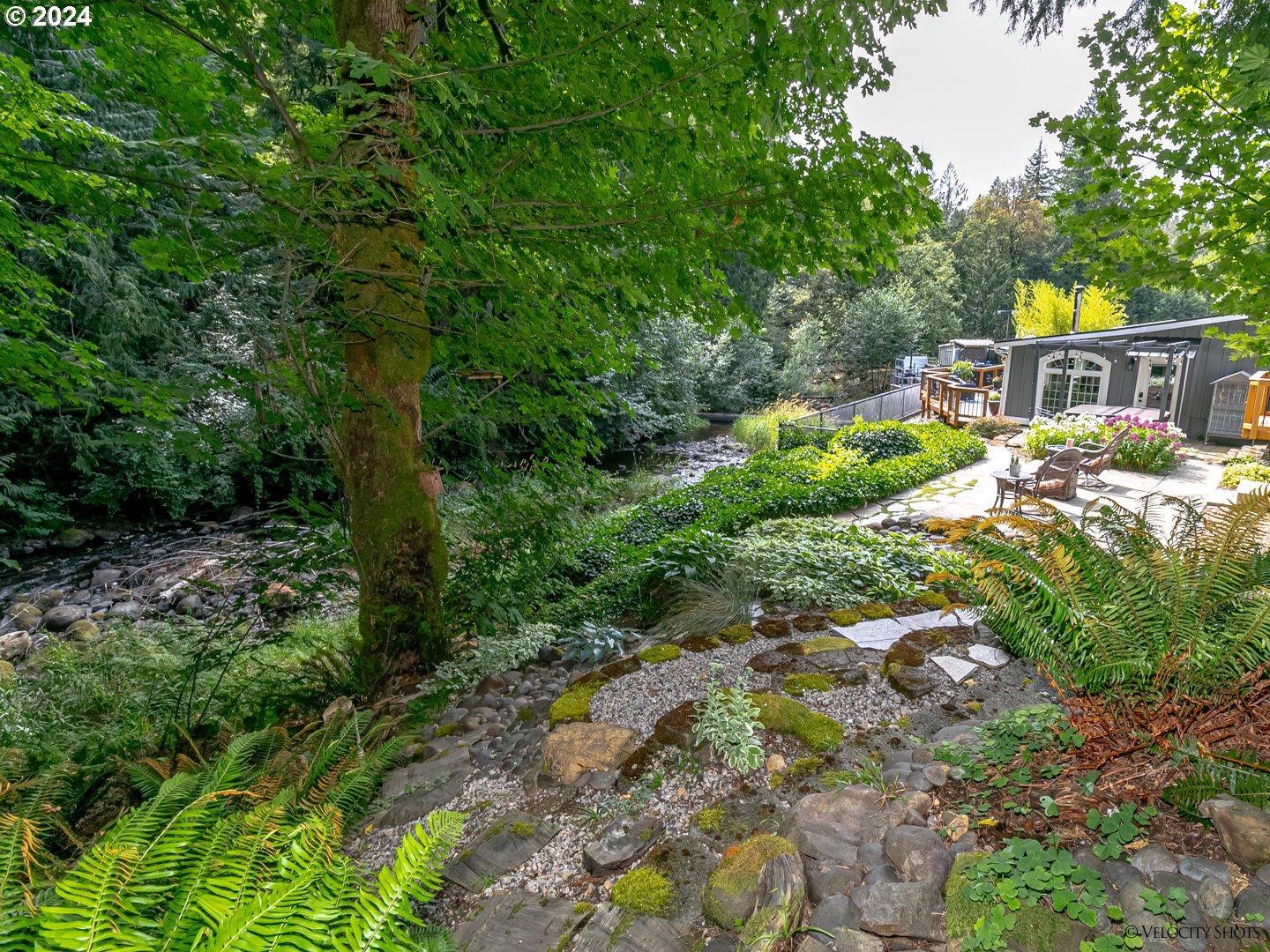40170 Southeast Fish Hatchery Road Sandy, OR 97055 - Photo 17 of 30 a view of yard with green space