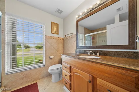 $449,999 | 1520 Northeast 2nd Terrace, Cape Coral, FL 33909