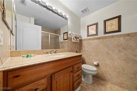 $449,999 | 1520 Northeast 2nd Terrace, Cape Coral, FL 33909