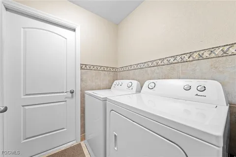 $449,999 | 1520 Northeast 2nd Terrace, Cape Coral, FL 33909