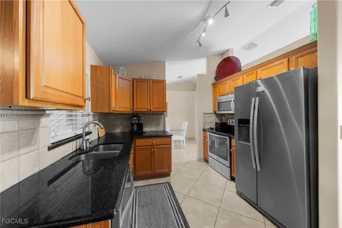 $449,999 | 1520 Northeast 2nd Terrace, Cape Coral, FL 33909