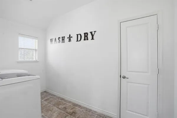 $3,350 | 11300 Hubbard Creek Drive, Frisco, TX 75036
